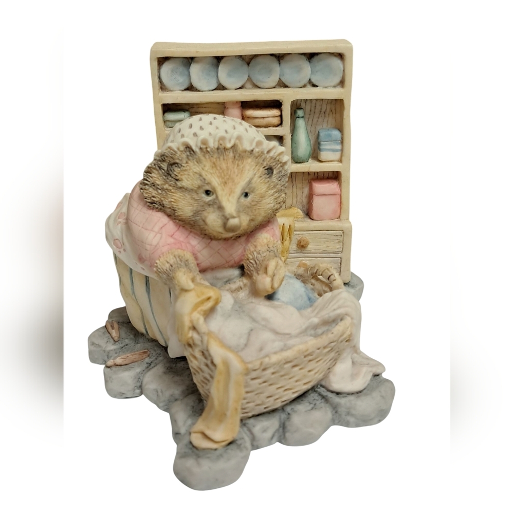 BEATRIX POTTER MRS TIGGYWINKLE THE WASHERWOMAN - Picture 6 of 12